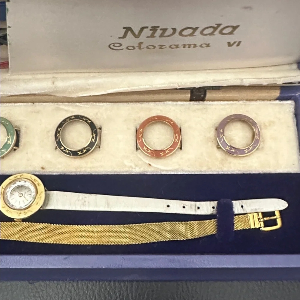 Vintage 1960 Nivada Colorama VI women’s Watch Set with Interchangeable Bezels